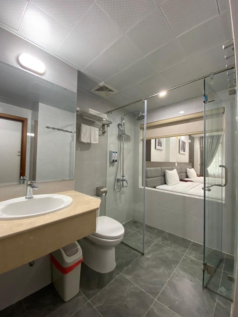 Van Nam Hotel Χα Λονγκ Εξωτερικό φωτογραφία